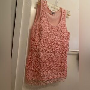 LADIES SLEEVELESS TOP